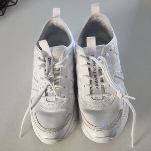 Armani Exchange Classic White Lace-Up Sneakers. Beautiful